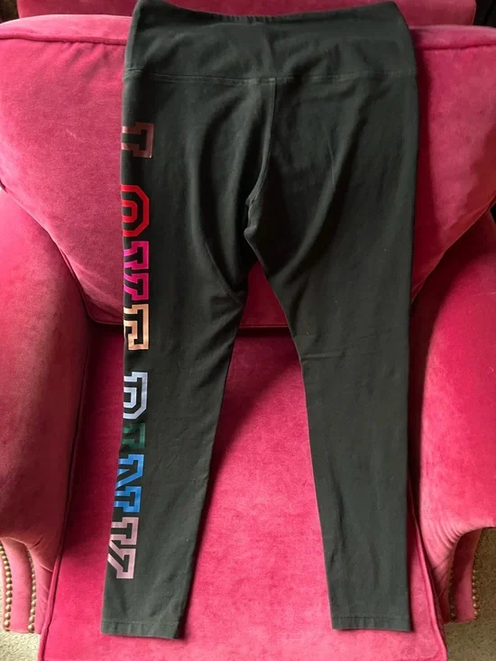 PINK Victoria's Secret Black Rainbow High-Waisted Leggings Logo Print Graphic L - Picture 14 of 16